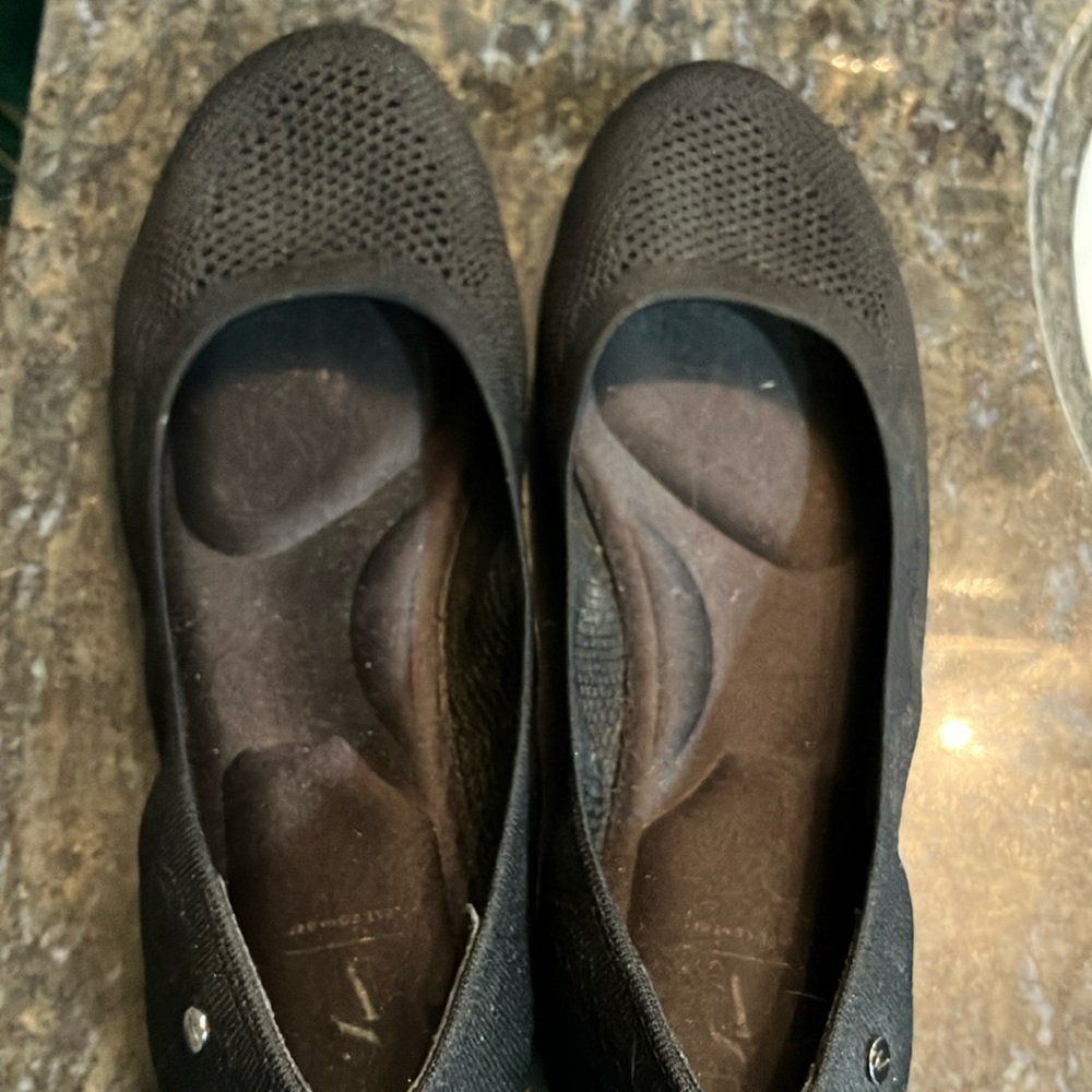 Black flats